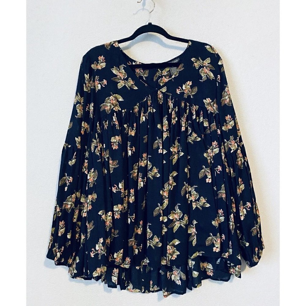 Chelsea and Theodore Top Womens Large Blue Floral Babydoll Oversized Peasant